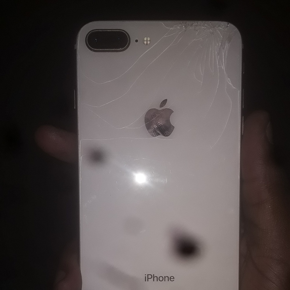 iPhone 8 plus rose gold